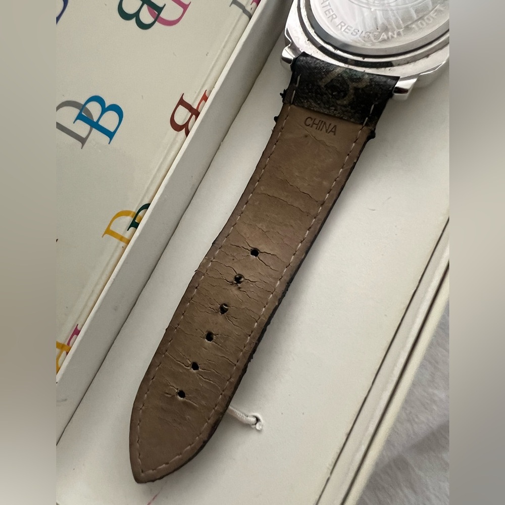 👑✅PRICE FIRM✅Vintage Dooney & Bourke Pink Crystal Monogram Watch - Picture 8 of 17